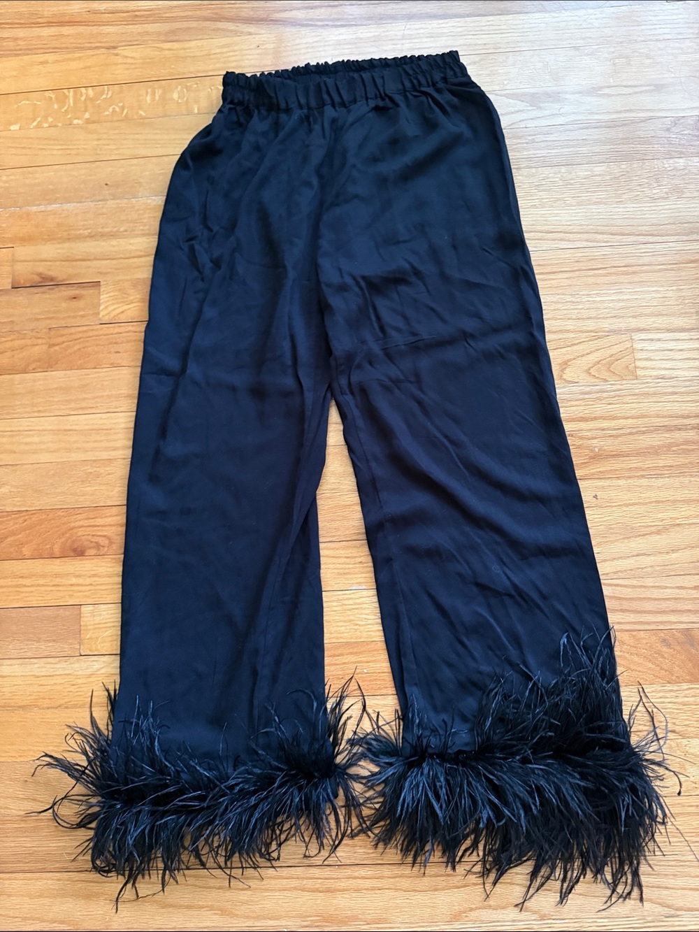 SLEEPER FEATHER PANTS Medium - Picture 2 of 5